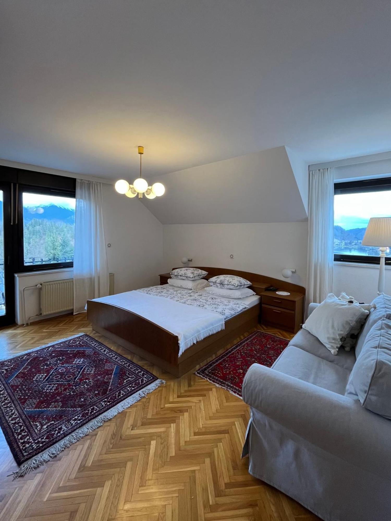 Lakeview Guesthouse & Chalet Bled Pokoj fotografie