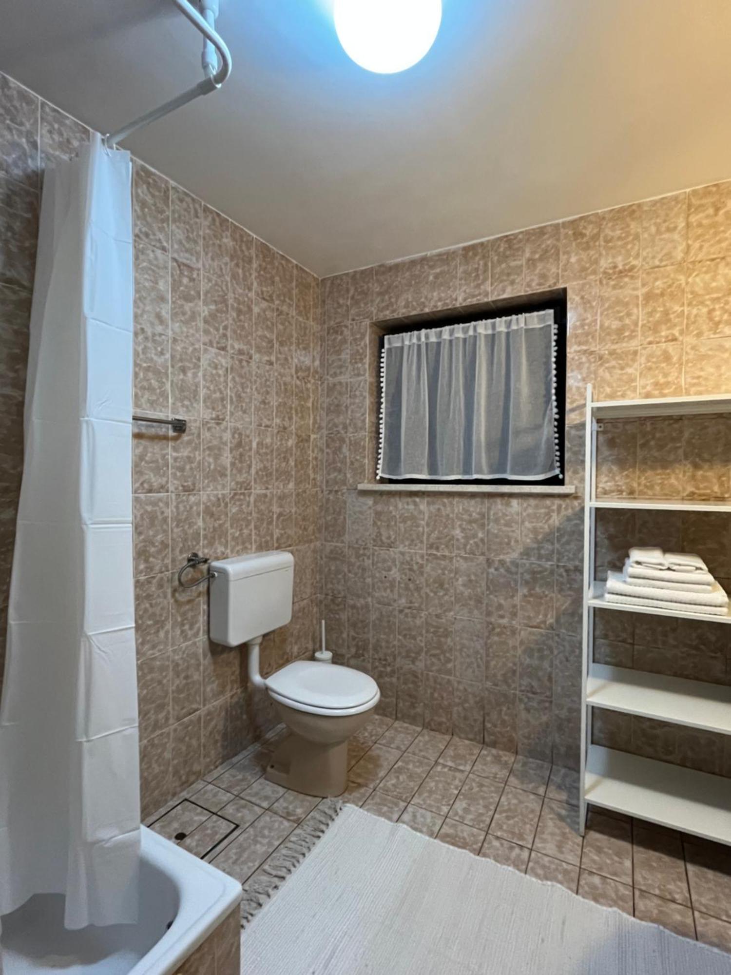 Lakeview Guesthouse & Chalet Bled Pokoj fotografie