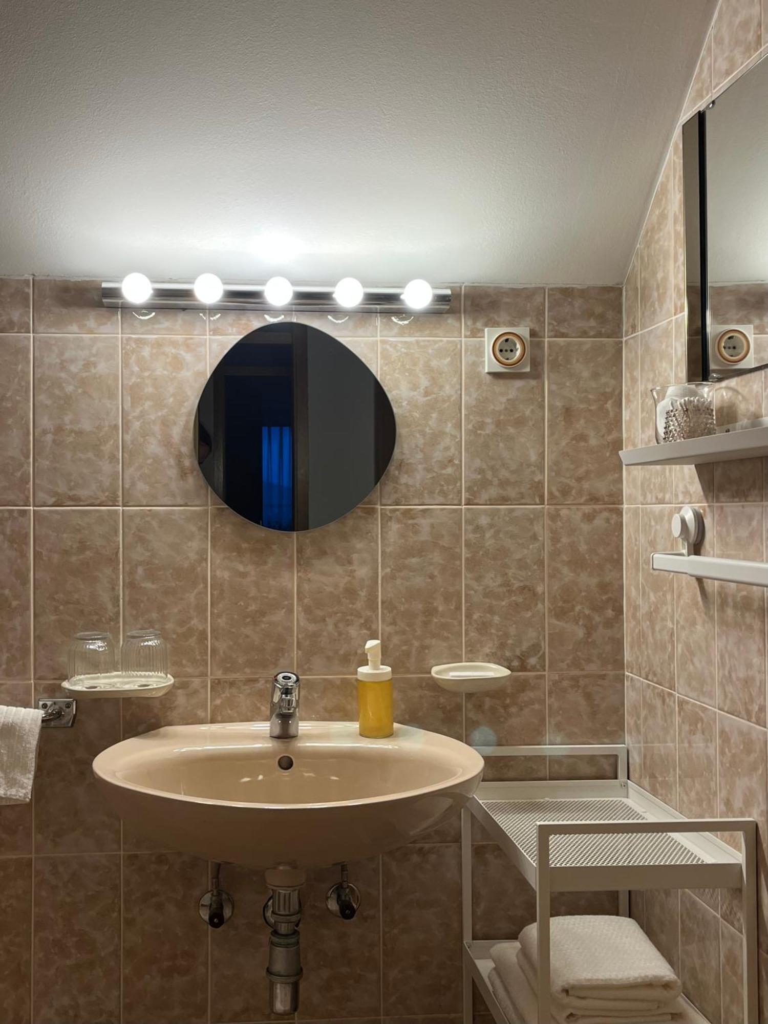 Lakeview Guesthouse & Chalet Bled Pokoj fotografie
